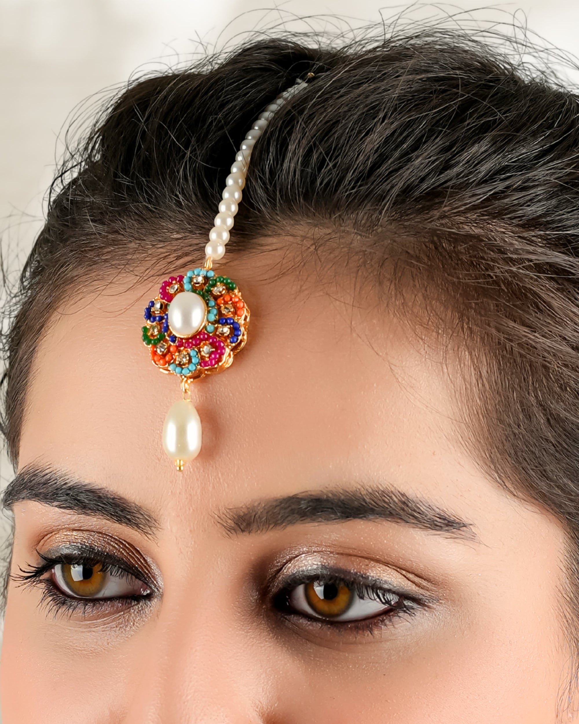 Nooraya Nauratan Choker Set With Tika