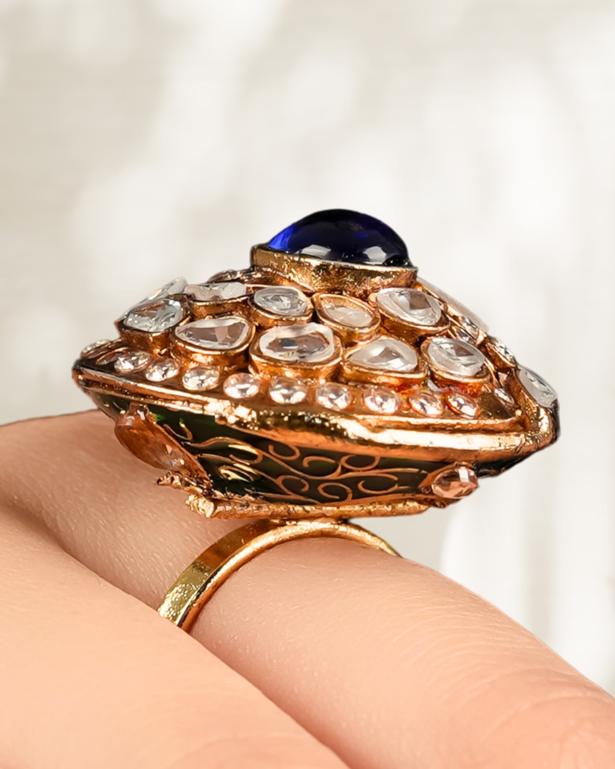 Blue Onyx Ring with Kundan
