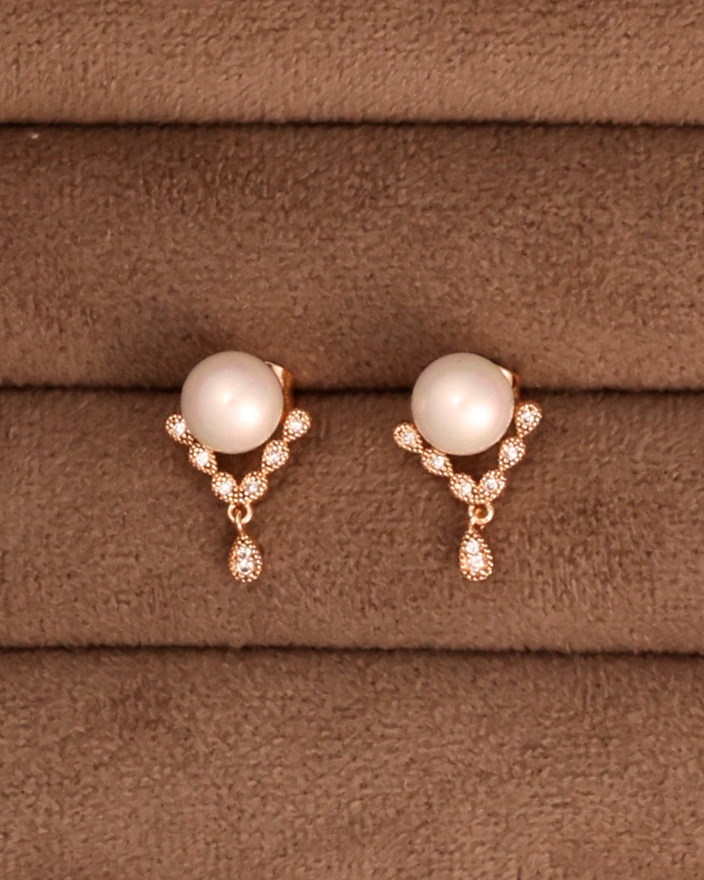 Chic Pearl Tops