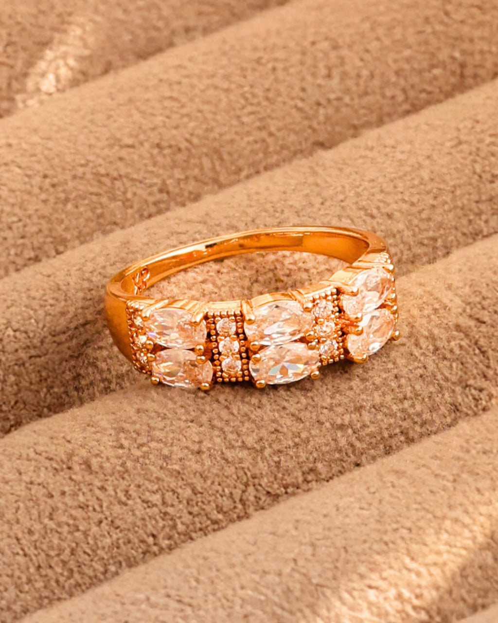 Zircon Cluster Ring